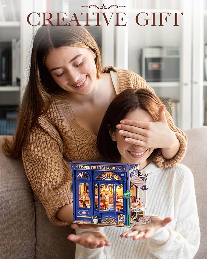 Rolife Wooden Doll House