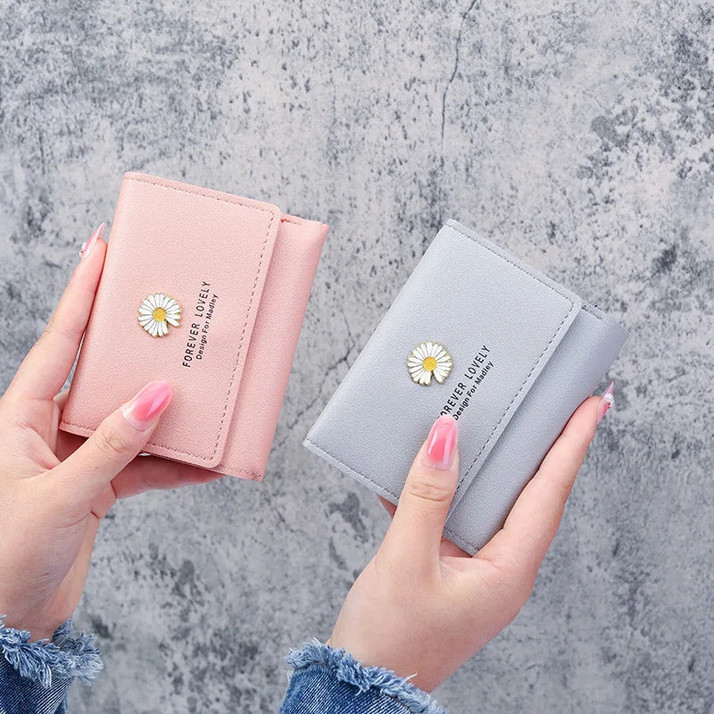 Daisy Print Tri Fold Wallet