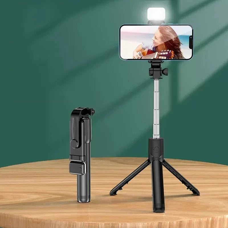 Monopod Remote Shutter with Fill Light