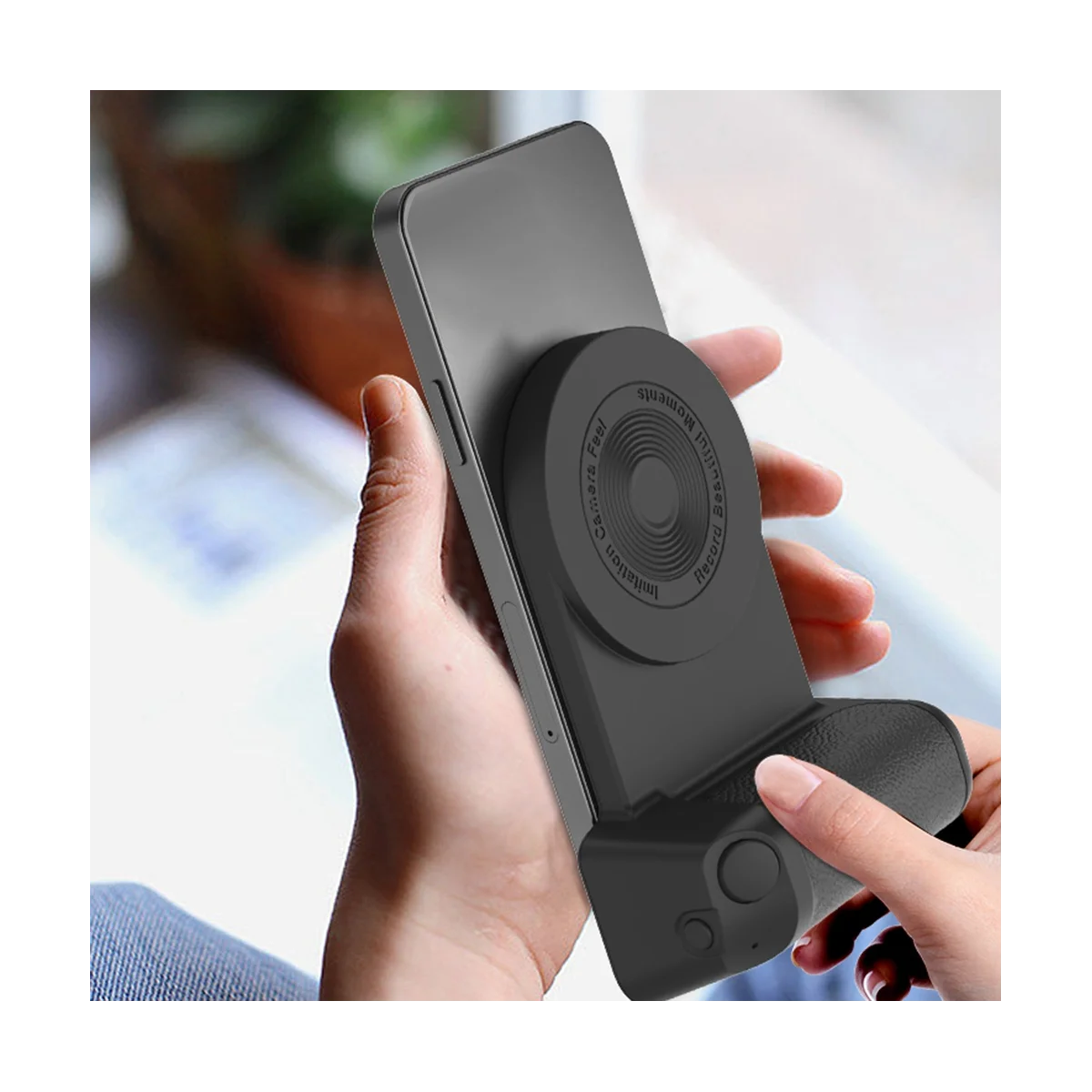 3-in-1 Camera Holder Grip with Wireless Charging